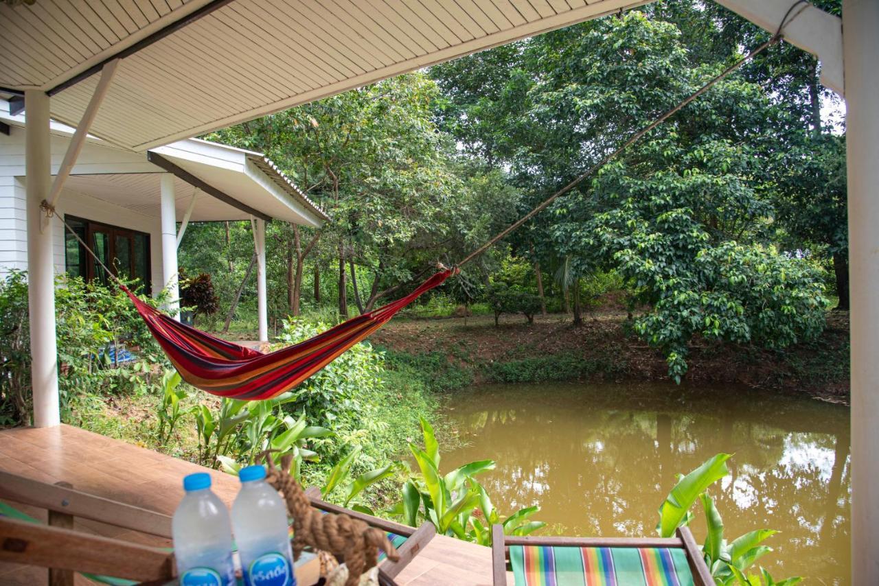 Lodge The River Retreat *