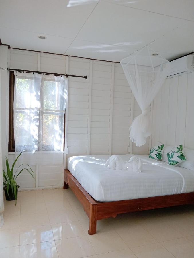 The River Retreat * Koh Mak