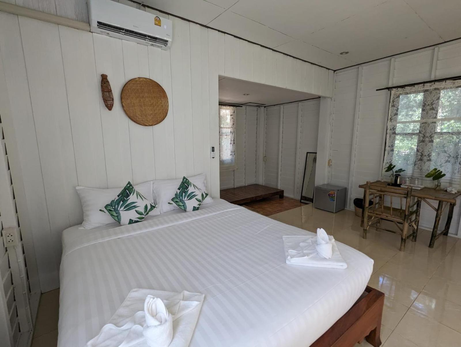 Lodge The River Retreat *