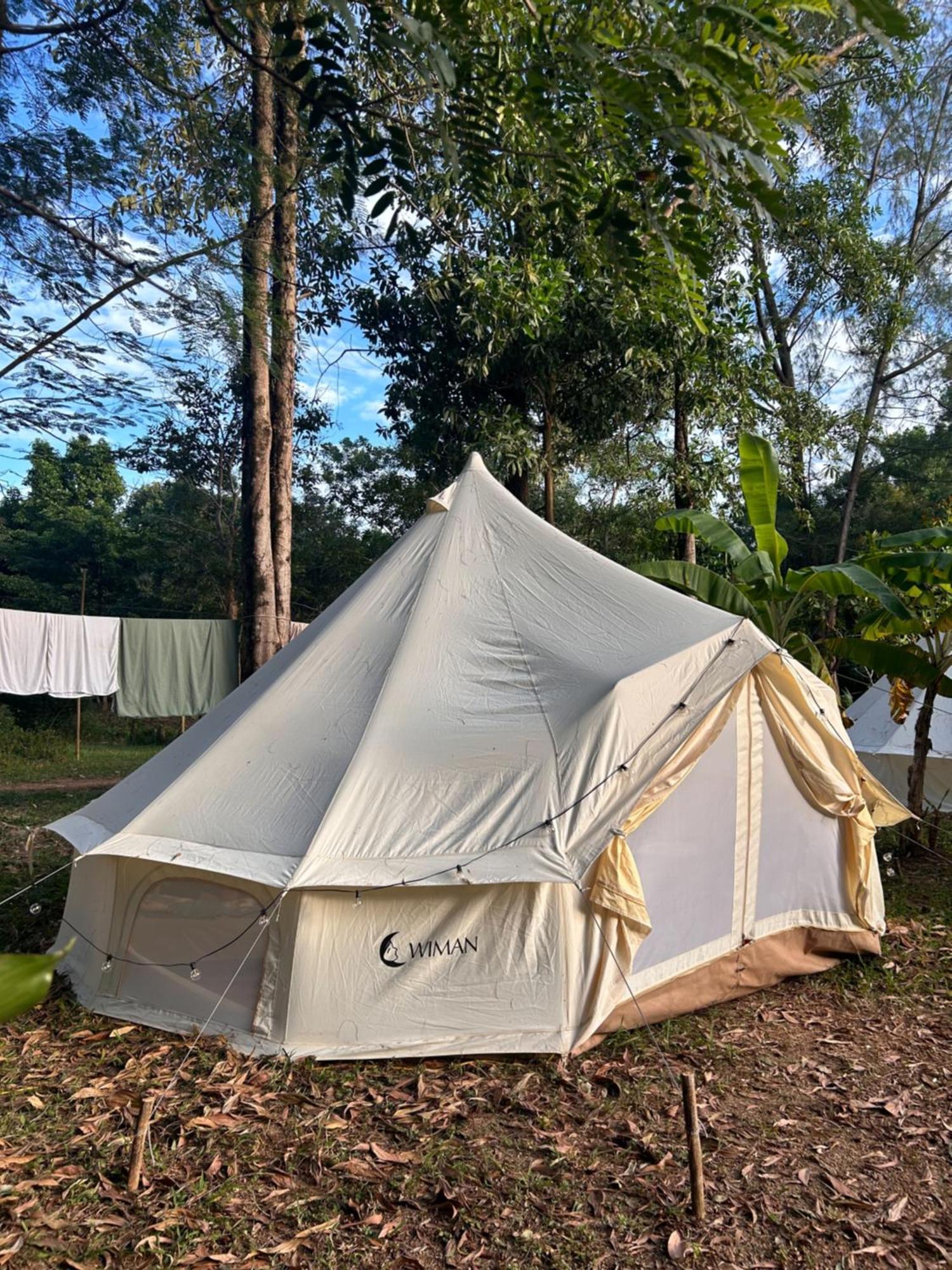 The River Retreat Lodge *